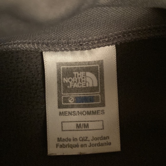 Men’s North Face Jacket Medium - Picture 3 of 4